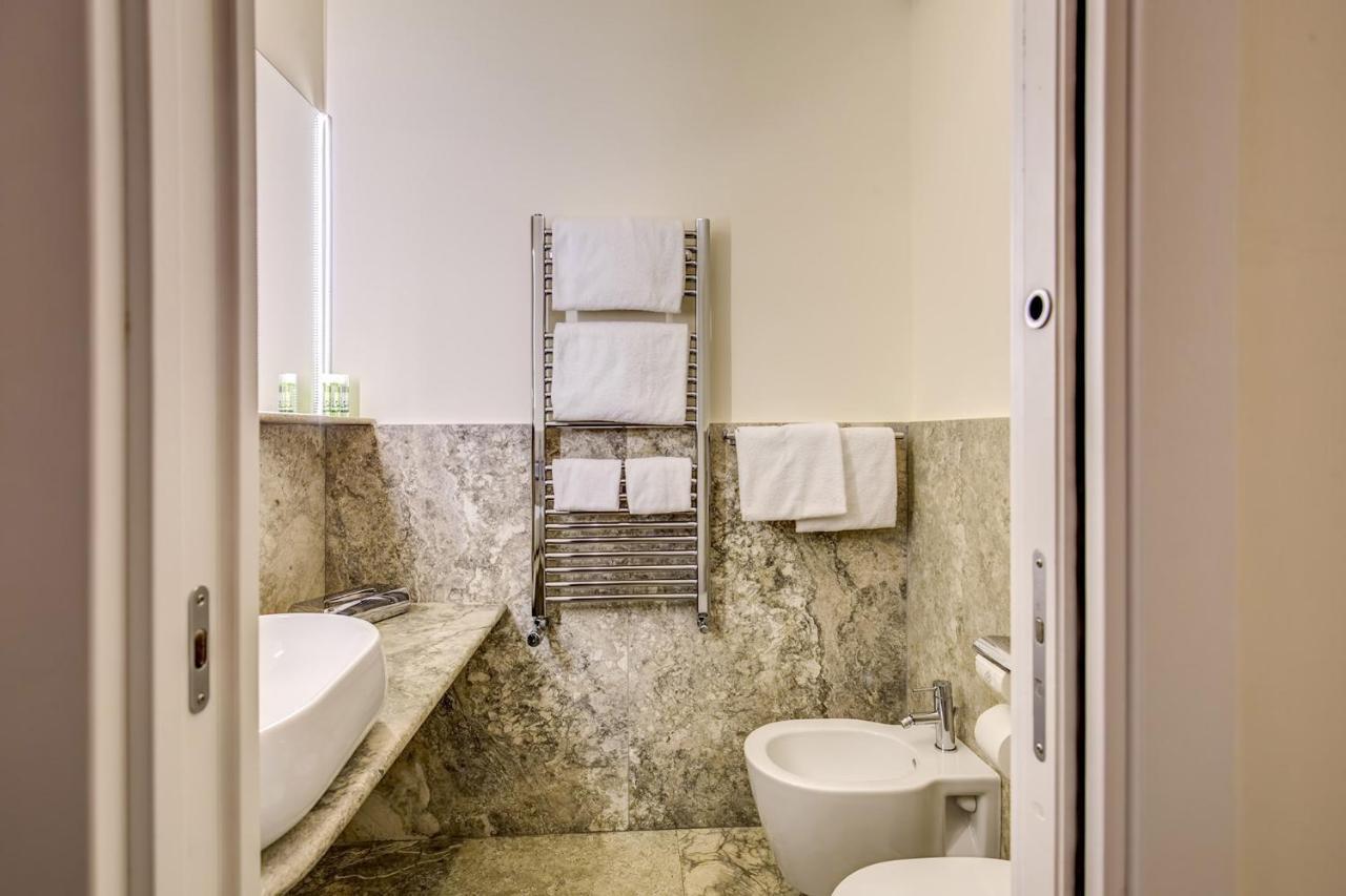 Casa Argileto Hotel Рим Екстериор снимка